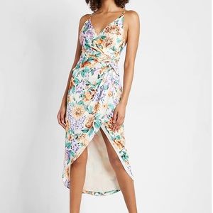 Floral dress, never worn, new with tags.